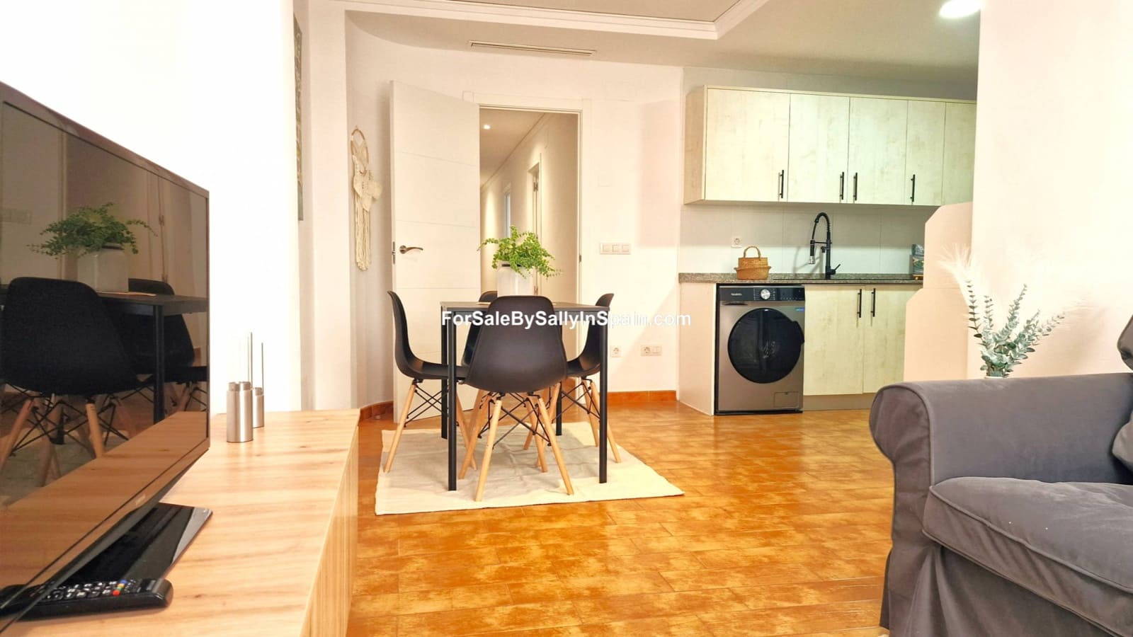 2 makuuhuone Ranta-asunto myytävänä paikassa Gandia - 149 000 € (Ref: 9395260)