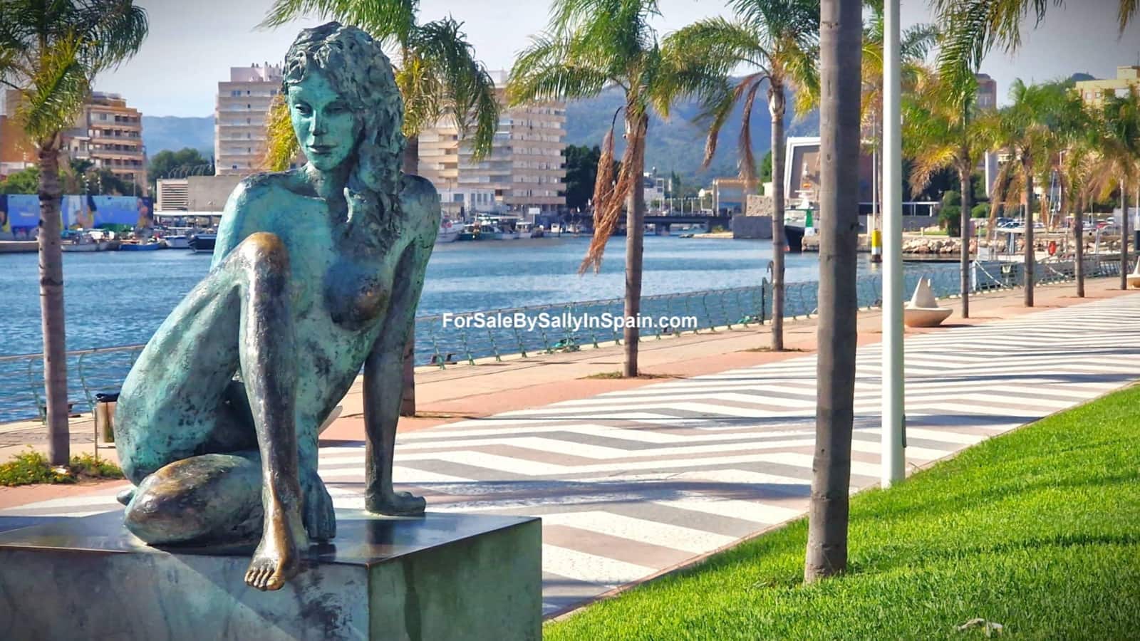 2 makuuhuone Ranta-asunto myytävänä paikassa Gandia - 149 000 € (Ref: 9395260)