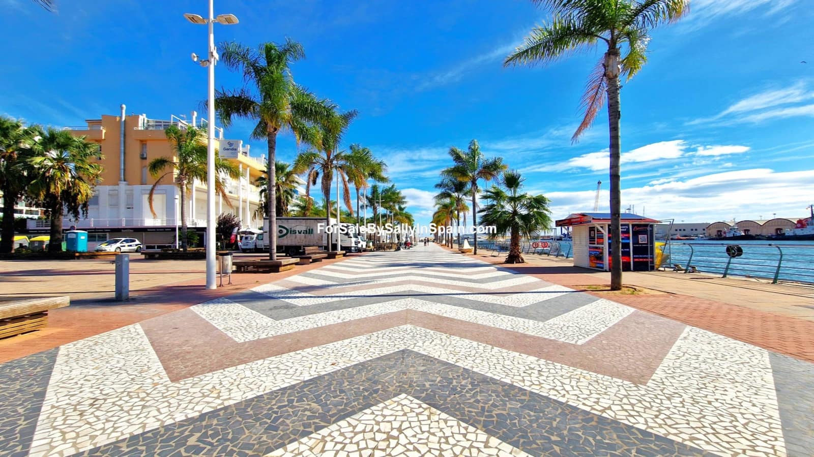 2 makuuhuone Ranta-asunto myytävänä paikassa Gandia - 149 000 € (Ref: 9395260)