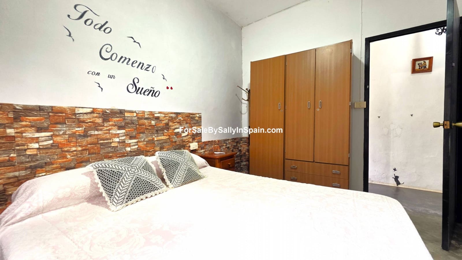 4 Zimmer Villa zu verkaufen in Simat de la Valldigna mit Garage - 149.000 € (Ref: 9395262)