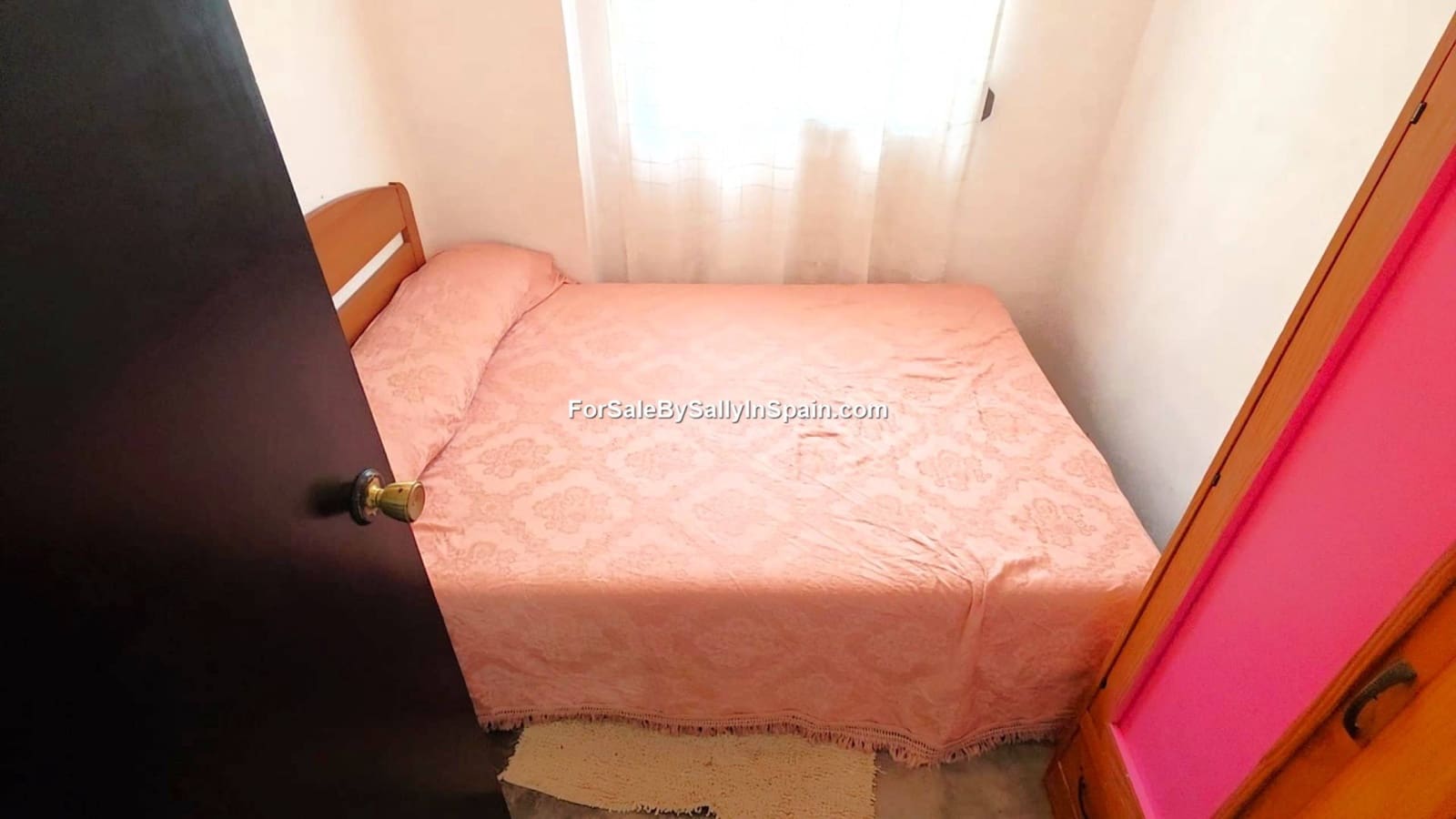 4 Zimmer Villa zu verkaufen in Simat de la Valldigna mit Garage - 149.000 € (Ref: 9395262)