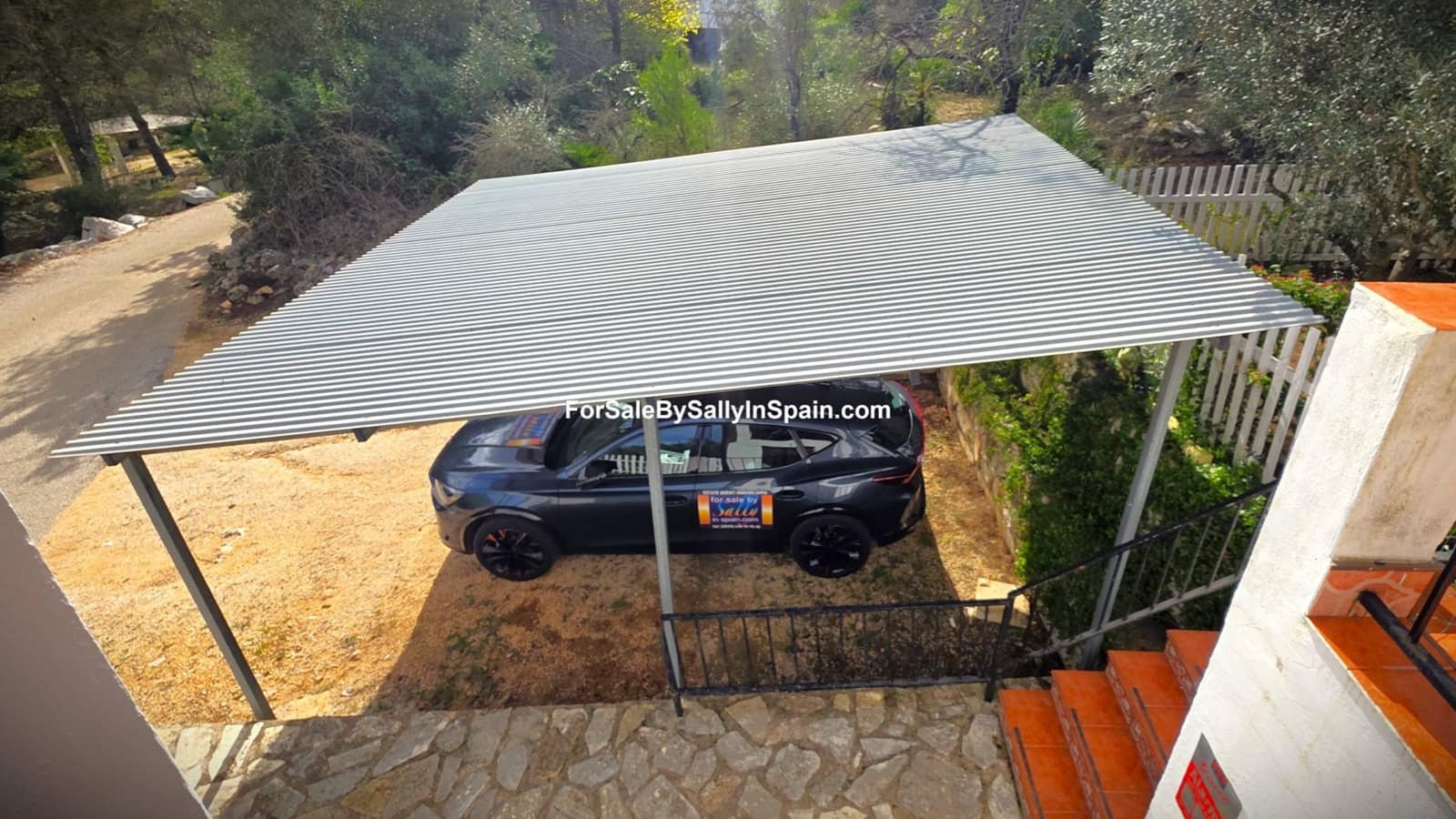 4 Zimmer Villa zu verkaufen in Simat de la Valldigna mit Garage - 149.000 € (Ref: 9395262)