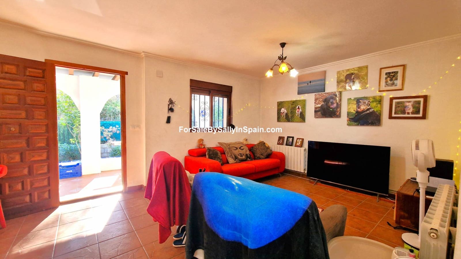 4 bedroom Villa for sale in Villalonga with pool - € 240,000 (Ref: 9396803)