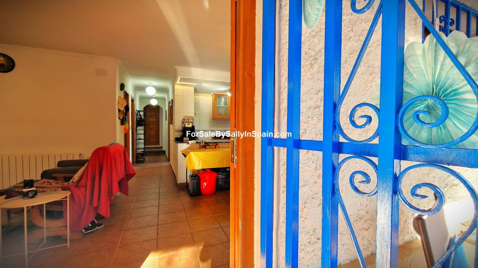 4 bedroom Villa for sale in Villalonga with pool - € 240,000 (Ref: 9396803)