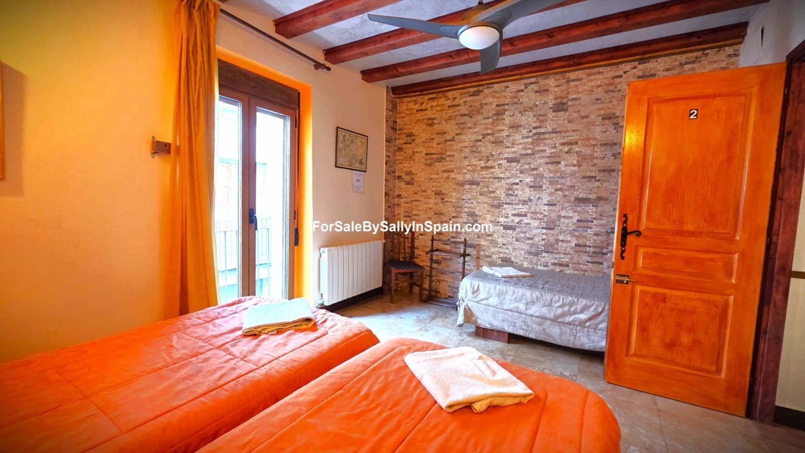 5 bedroom Townhouse for sale in Palomar with pool - € 249,000 (Ref: 9396804)