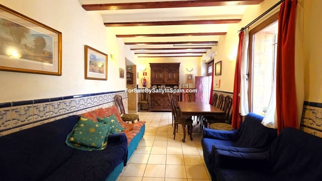 5 soveværelse Byhus til salg i Palomar med swimmingpool - € 249.000 (Ref: 9396804)