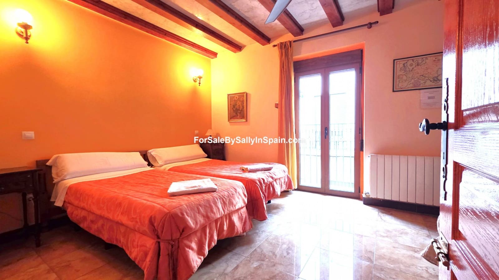 5 bedroom Townhouse for sale in Palomar with pool - € 249,000 (Ref: 9396804)