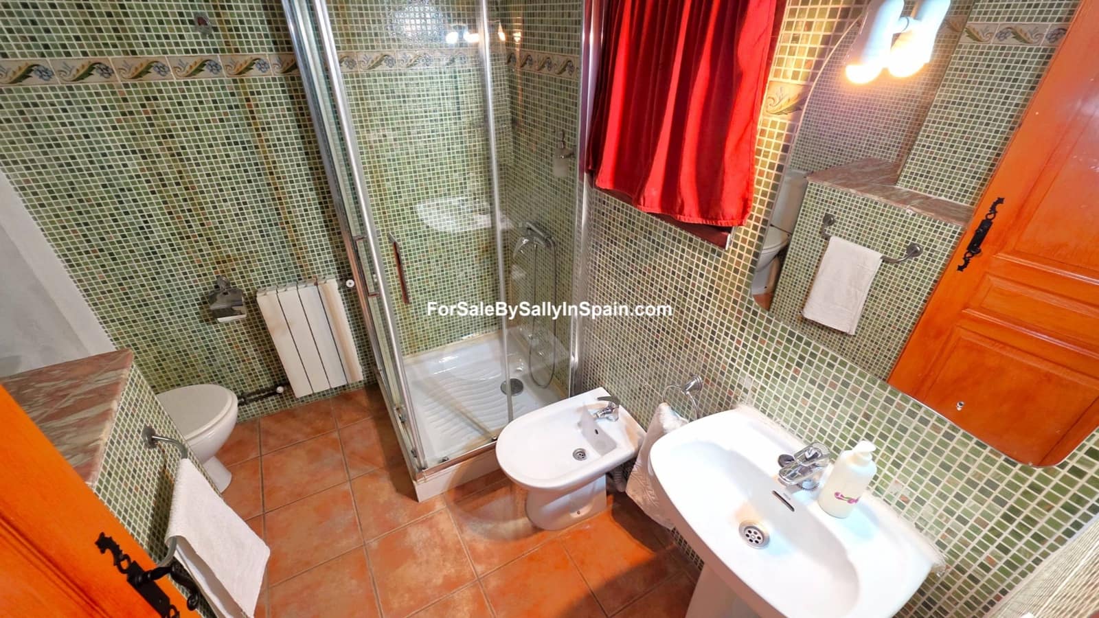 5 bedroom Townhouse for sale in Palomar with pool - € 249,000 (Ref: 9396804)