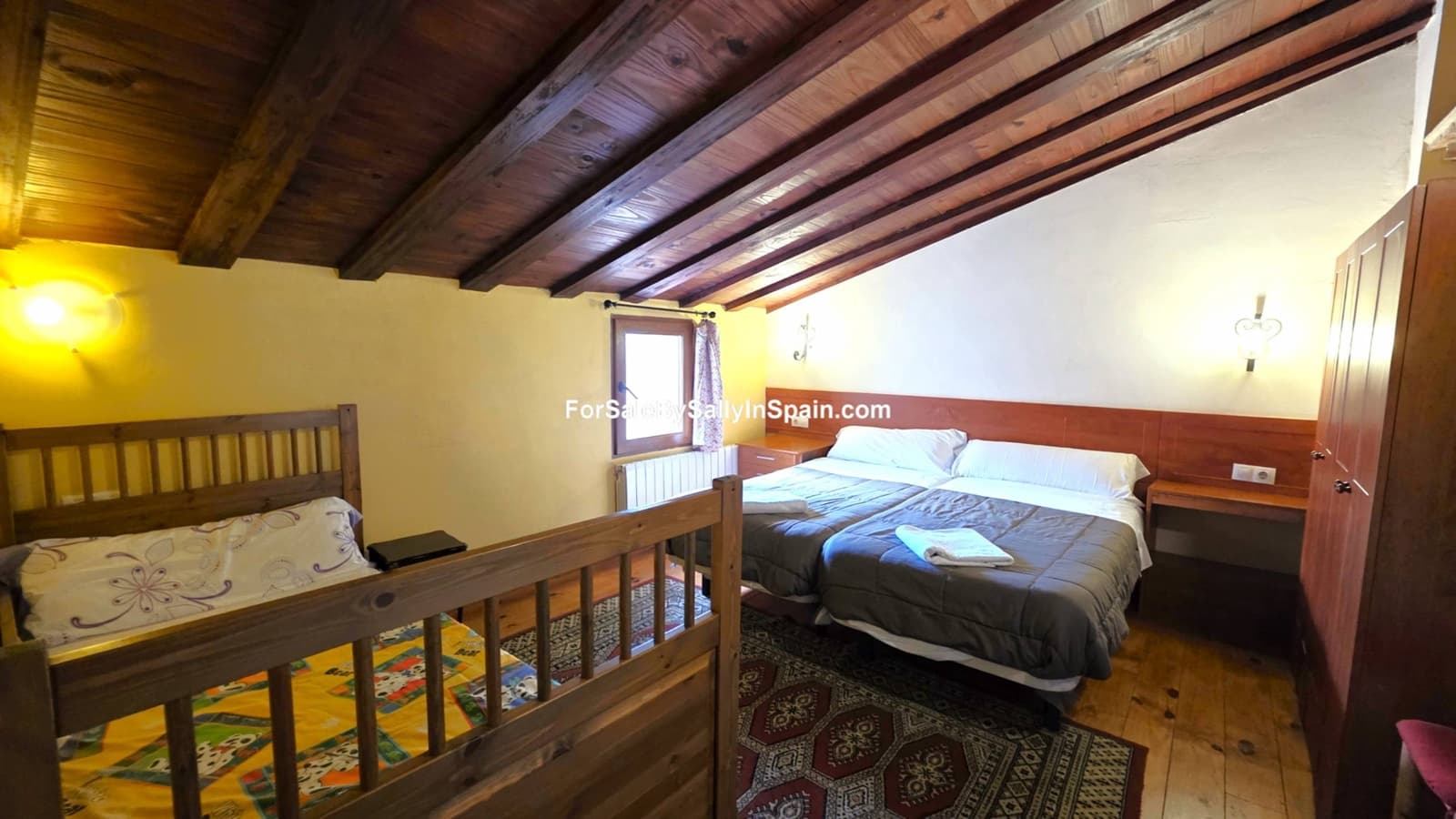 5 bedroom Townhouse for sale in Palomar with pool - € 249,000 (Ref: 9396804)