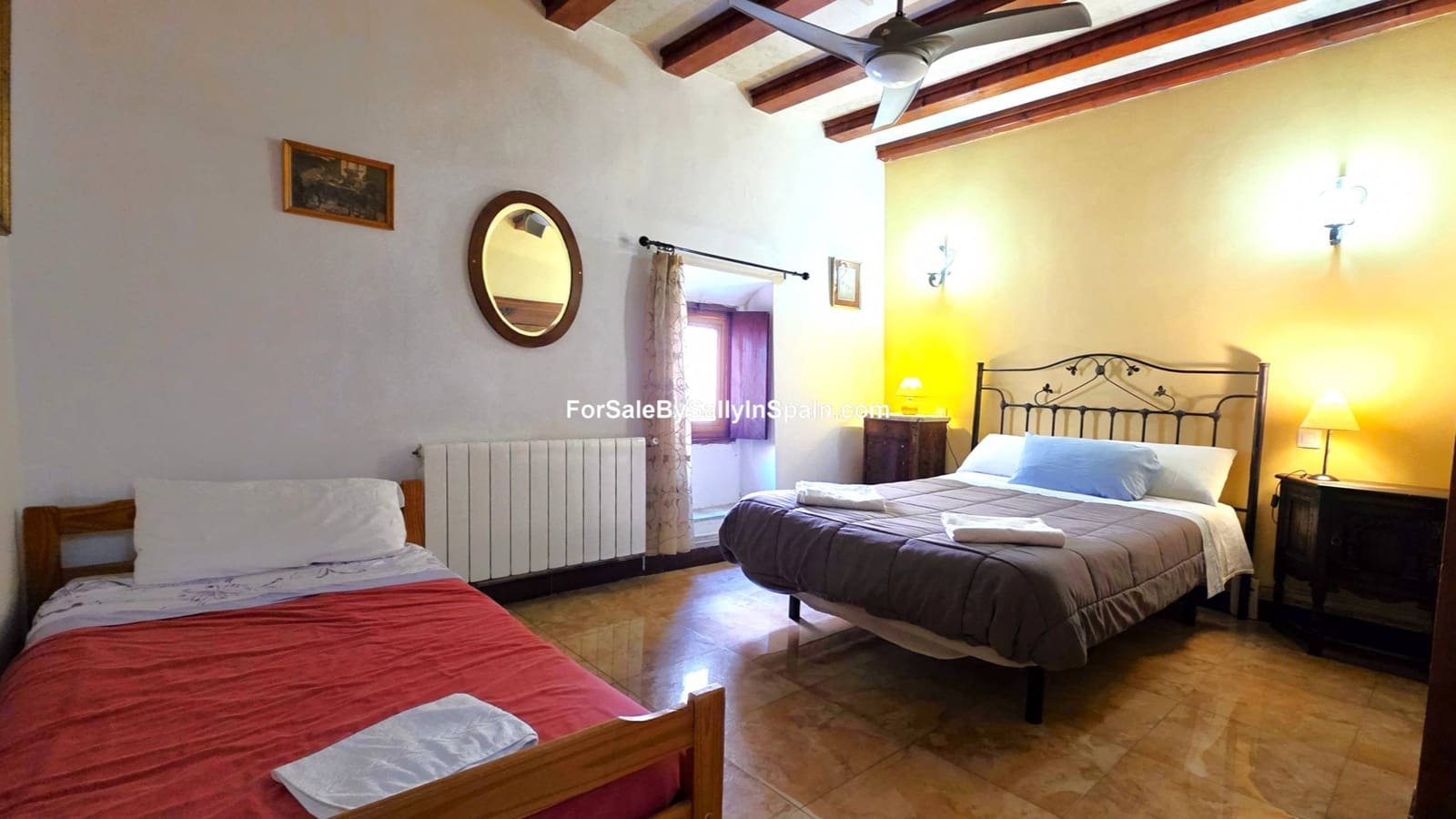 5 bedroom Townhouse for sale in Palomar with pool - € 249,000 (Ref: 9396804)