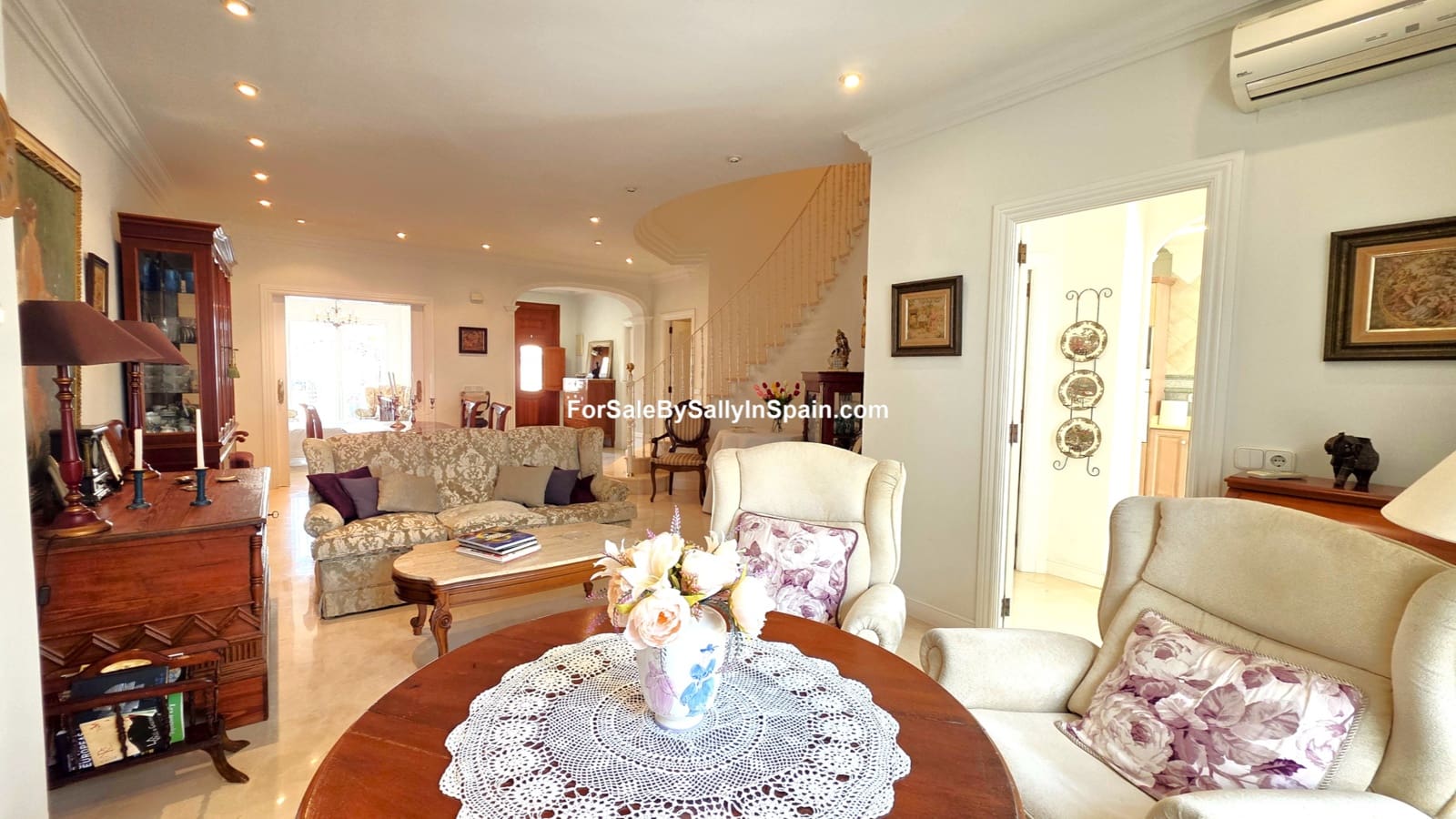 4 makuuhuone Omakotitalo myytävänä paikassa Palma de Gandia mukana 
autotalli - 330 000 € (Ref: 9471329)