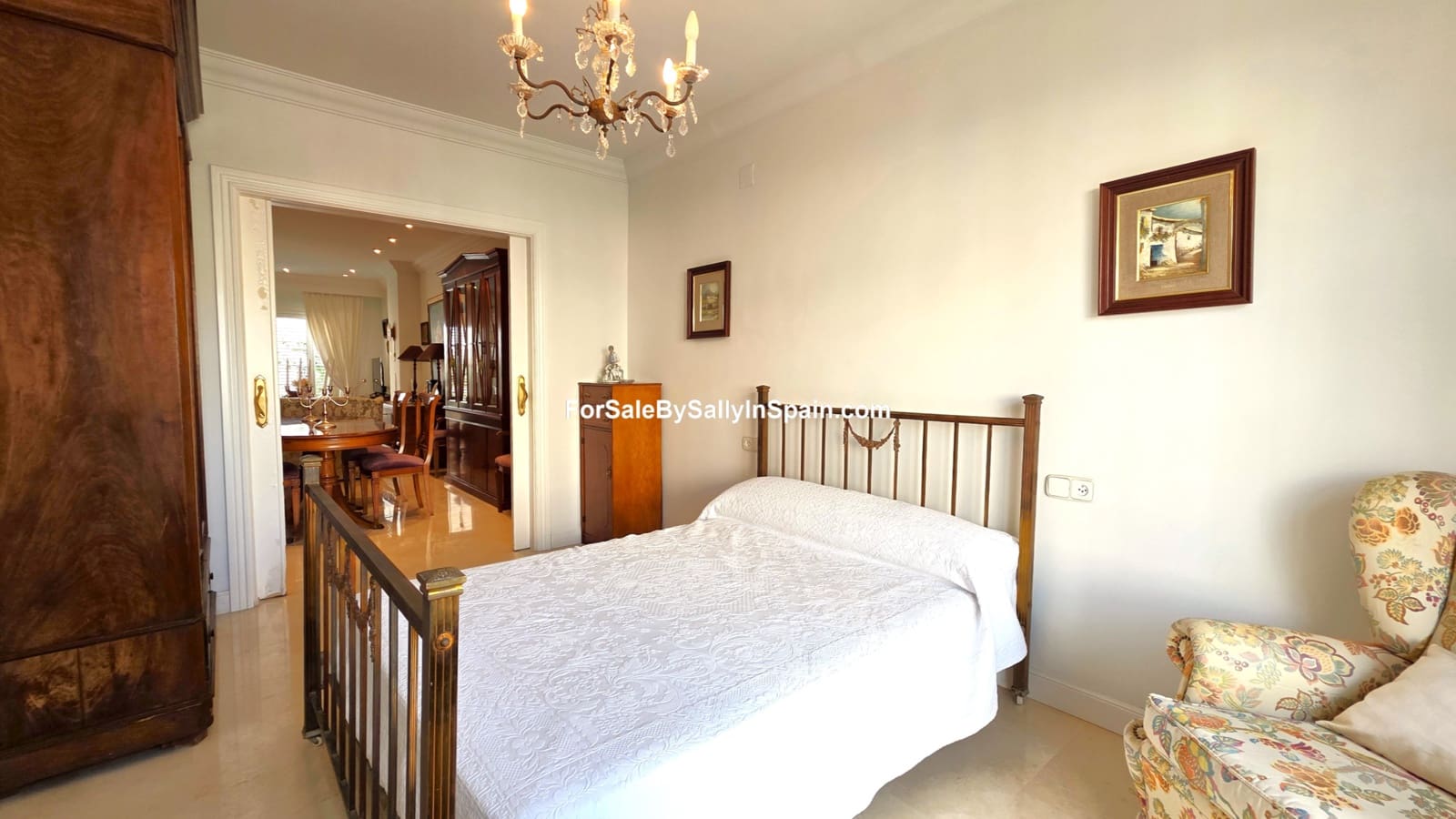 4 makuuhuone Omakotitalo myytävänä paikassa Palma de Gandia mukana 
autotalli - 330 000 € (Ref: 9471329)