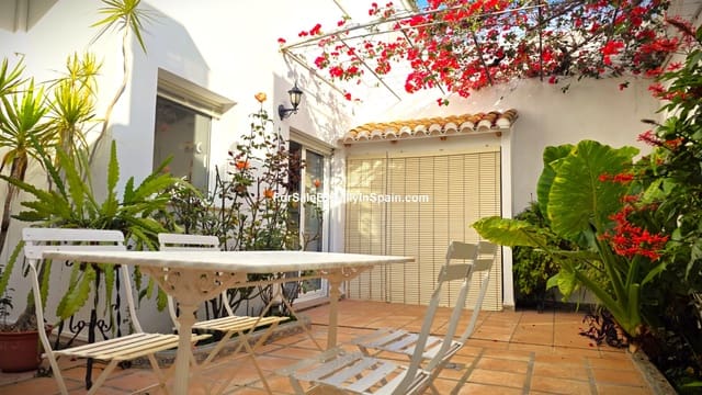 4 makuuhuone Omakotitalo myytävänä paikassa Palma de Gandía mukana 
autotalli - 330 000 € (Ref: 9471329)