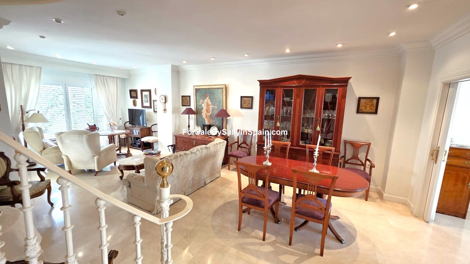 4 makuuhuone Omakotitalo myytävänä paikassa Palma de Gandia mukana 
autotalli - 330 000 € (Ref: 9471329)