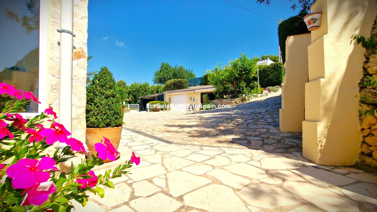 4 sypialnia Willa na sprzedaż w Beniganim z basenem garażem - 270 000 € (Ref: 9471520)