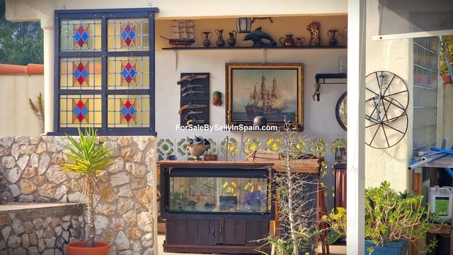 4 sypialnia Willa na sprzedaż w Benigánim z basenem garażem - 270 000 € (Ref: 9471520)