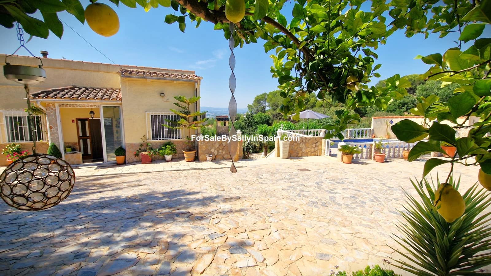 4 sypialnia Willa na sprzedaż w Beniganim z basenem garażem - 270 000 € (Ref: 9471520)