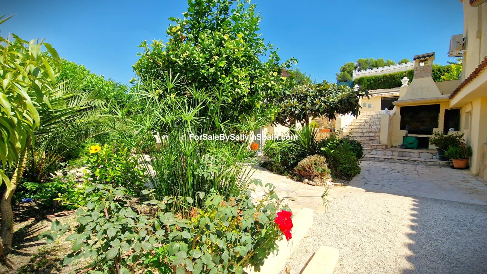 4 sypialnia Willa na sprzedaż w Beniganim z basenem garażem - 270 000 € (Ref: 9471520)