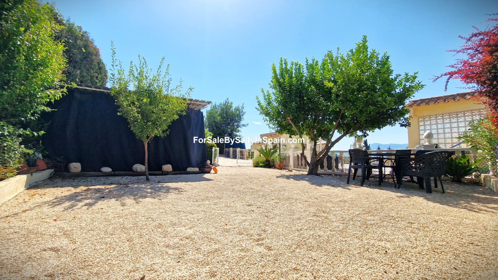 4 sypialnia Willa na sprzedaż w Beniganim z basenem garażem - 270 000 € (Ref: 9471520)