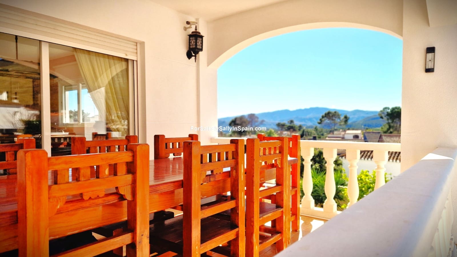 Chalet de 6 habitaciones en Gandia en venta con piscina garaje - 649.000 € (Ref: 9623182)