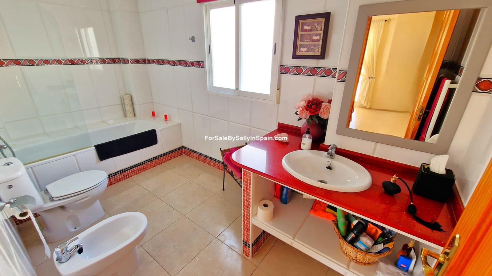 Chalet de 6 habitaciones en Gandia en venta con piscina garaje - 649.000 € (Ref: 9623182)