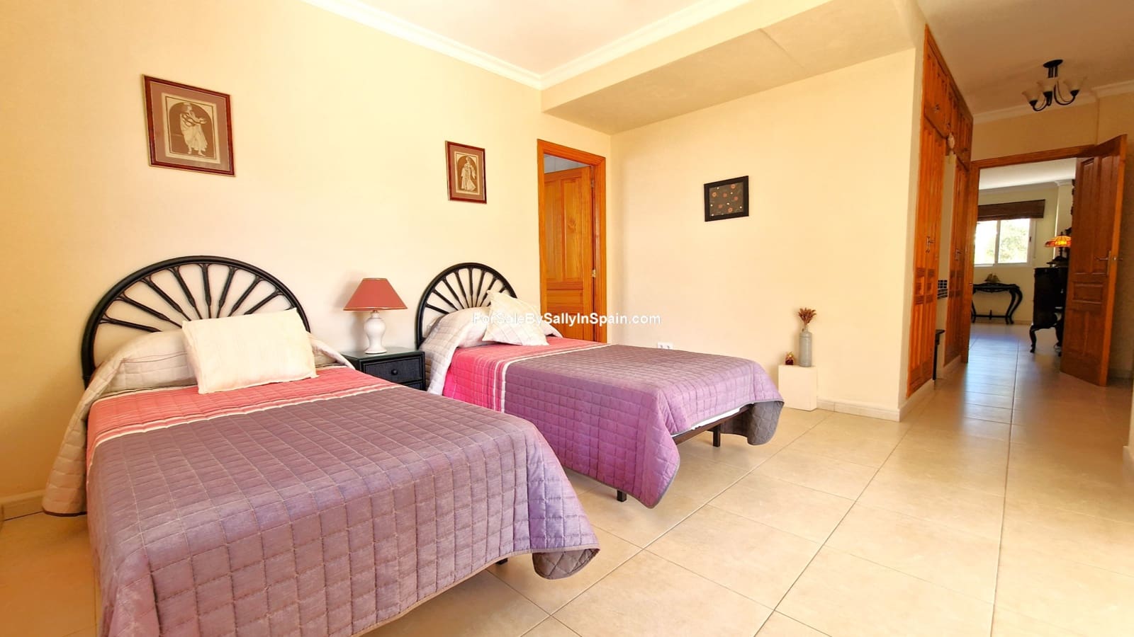 Chalet de 6 habitaciones en Gandia en venta con piscina garaje - 649.000 € (Ref: 9623182)