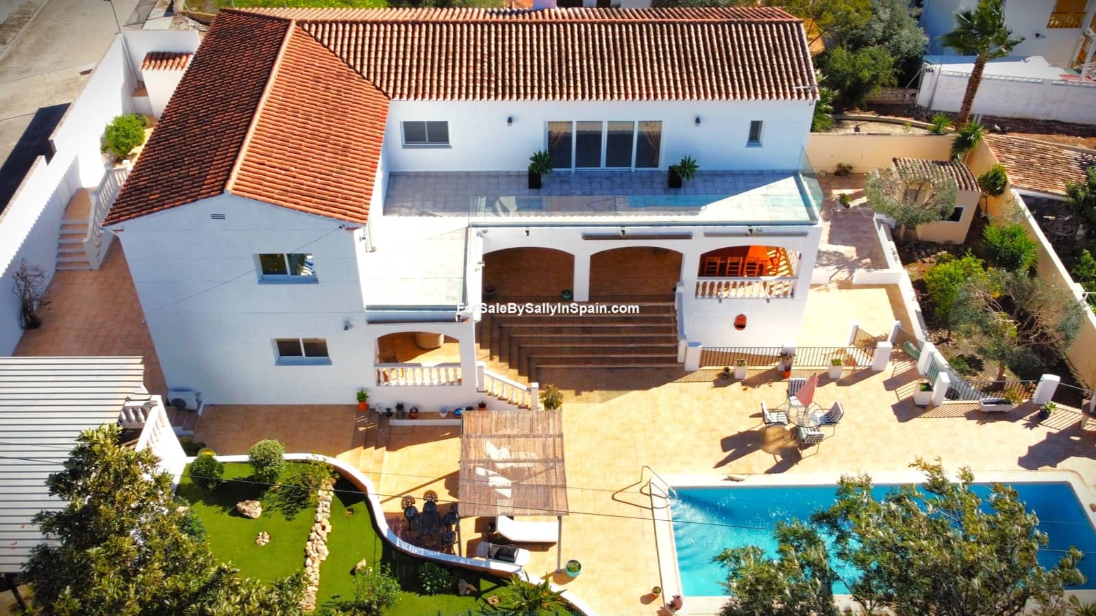 Chalet de 6 habitaciones en Gandia en venta con piscina garaje - 649.000 € (Ref: 9623182)