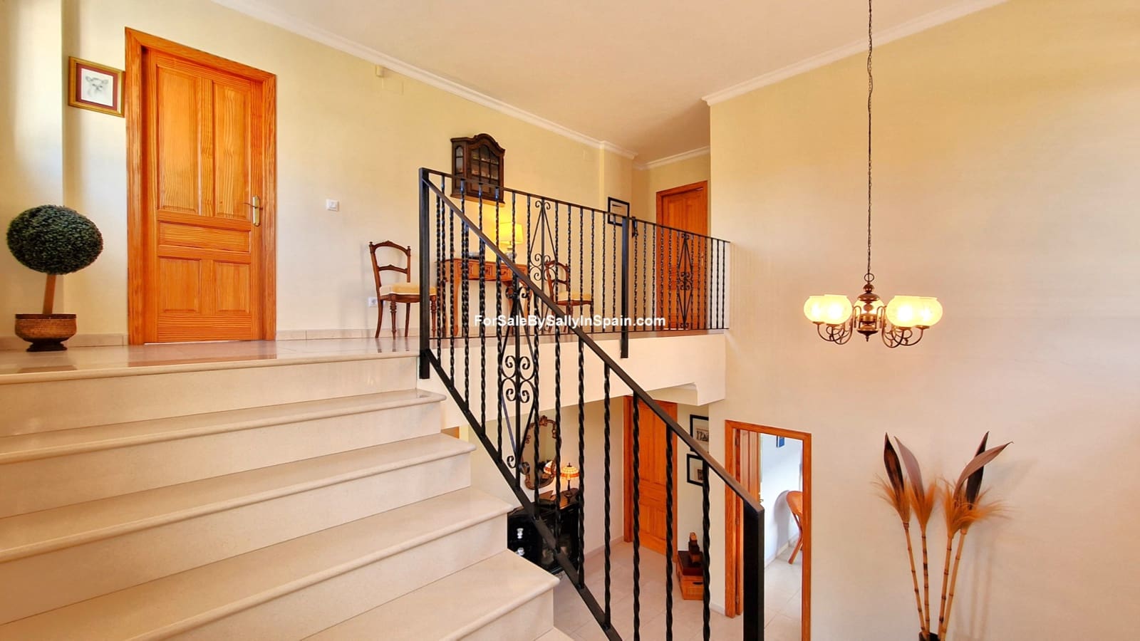 Chalet de 6 habitaciones en Gandia en venta con piscina garaje - 649.000 € (Ref: 9623182)