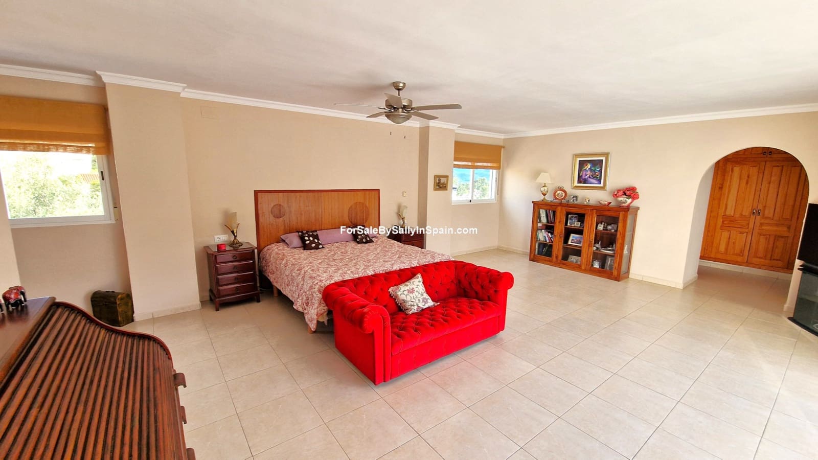 Chalet de 6 habitaciones en Gandia en venta con piscina garaje - 649.000 € (Ref: 9623182)