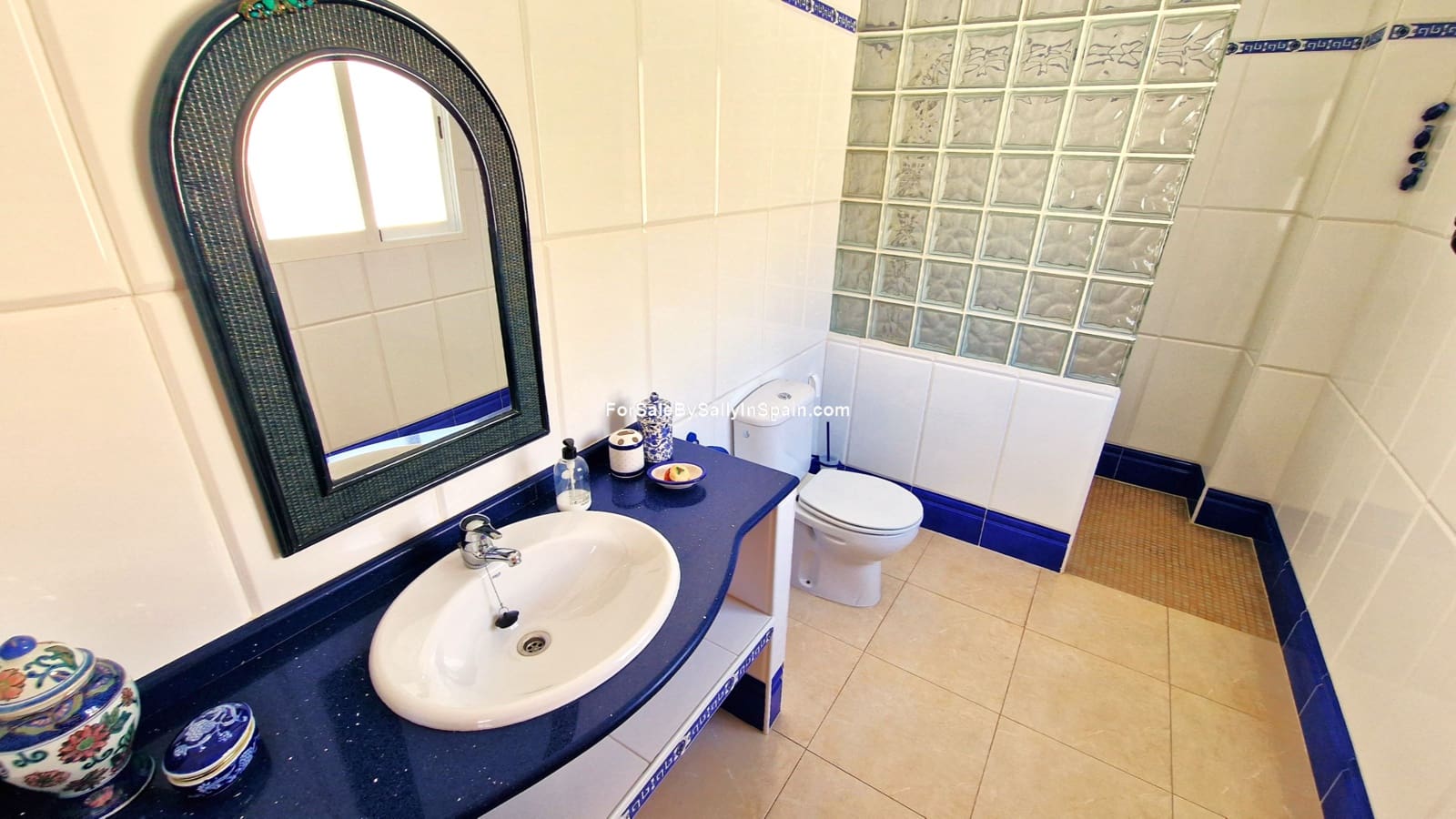 Chalet de 6 habitaciones en Gandia en venta con piscina garaje - 649.000 € (Ref: 9623182)