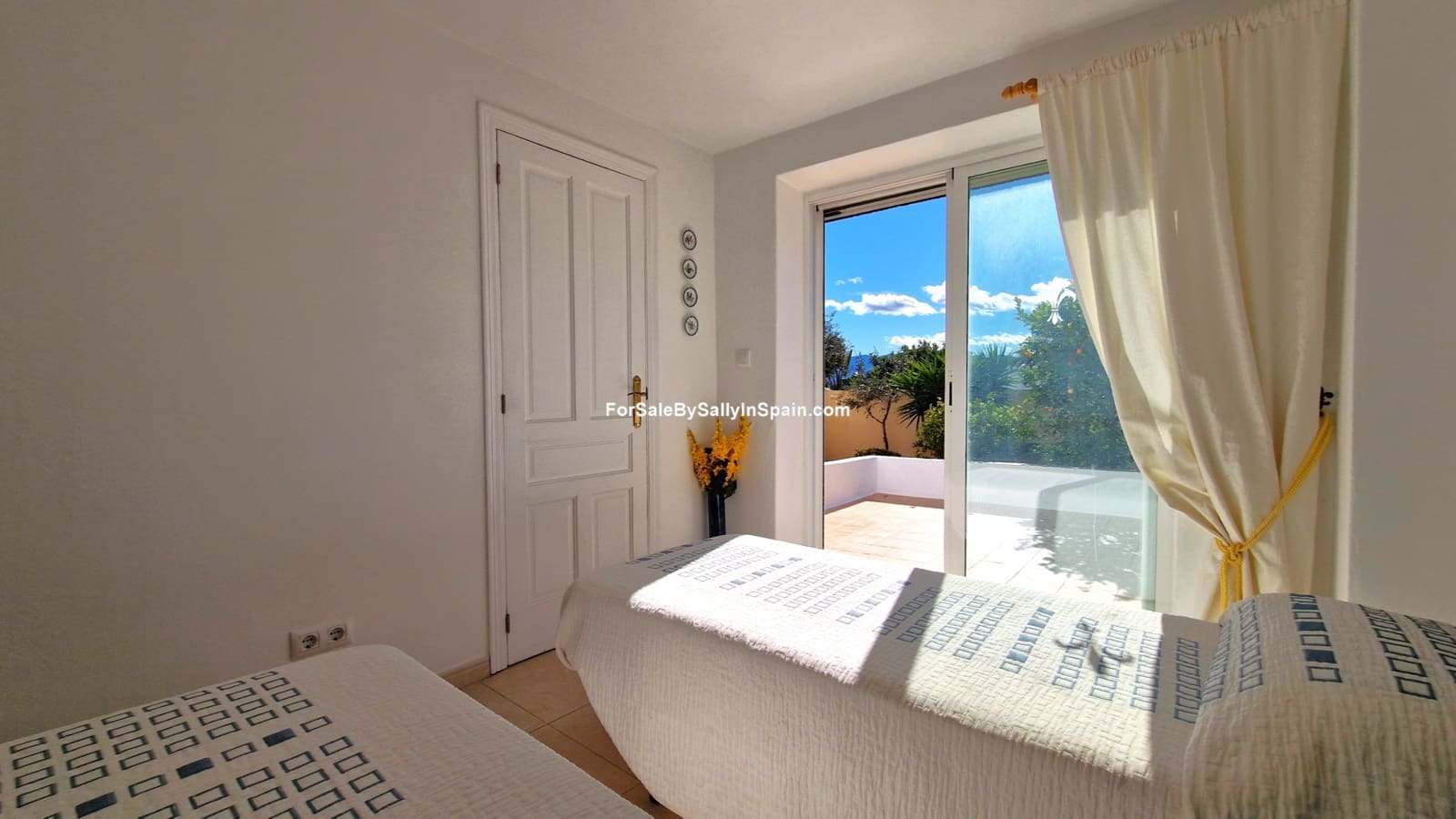 Chalet de 6 habitaciones en Gandia en venta con piscina garaje - 649.000 € (Ref: 9623182)