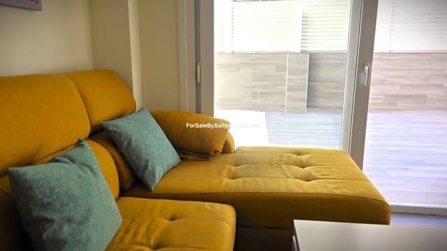 2 bedroom Apartment for sale in Gandia with garage - € 260,000 (Ref: 9625990)