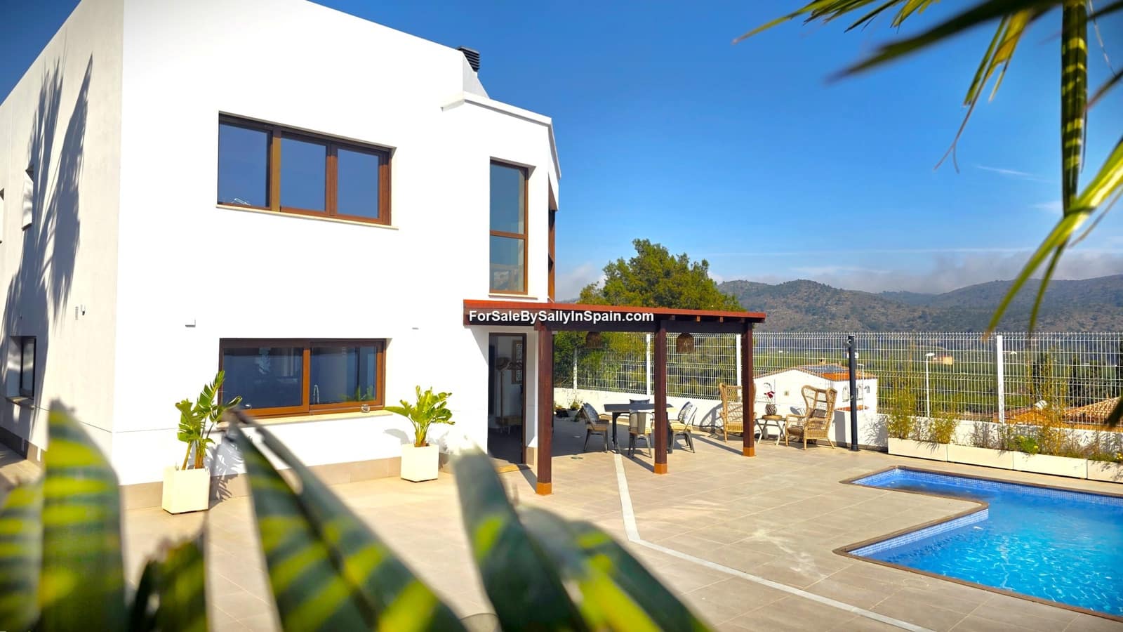 3 quarto Moradia para venda em Gandia com piscina garagem - 699 000 € (Ref: 9656611)