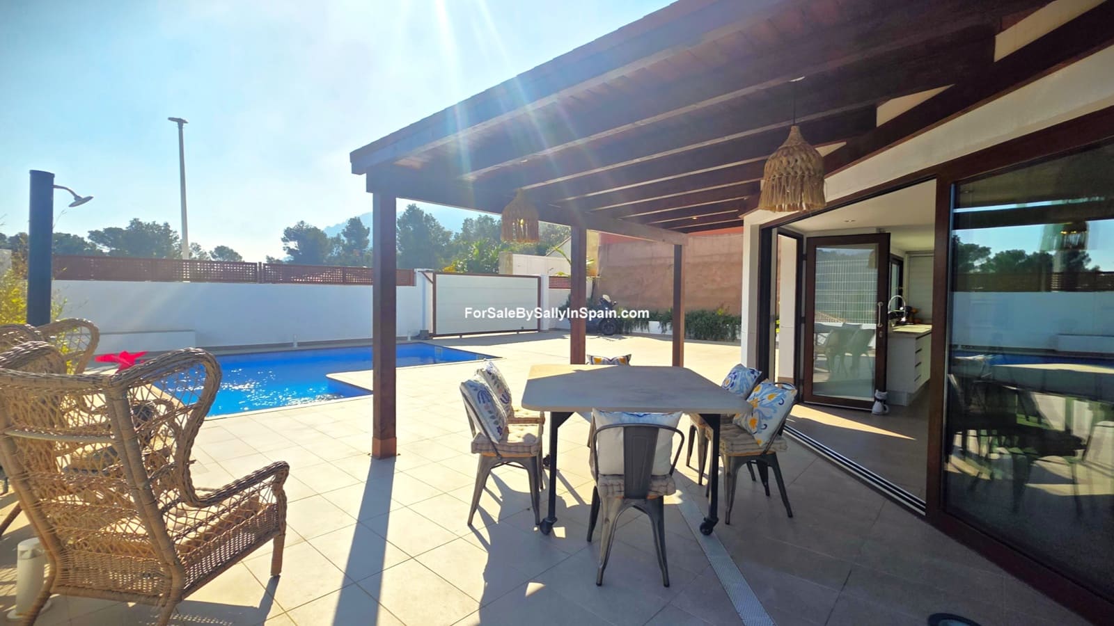 3 quarto Moradia para venda em Gandia com piscina garagem - 699 000 € (Ref: 9656611)
