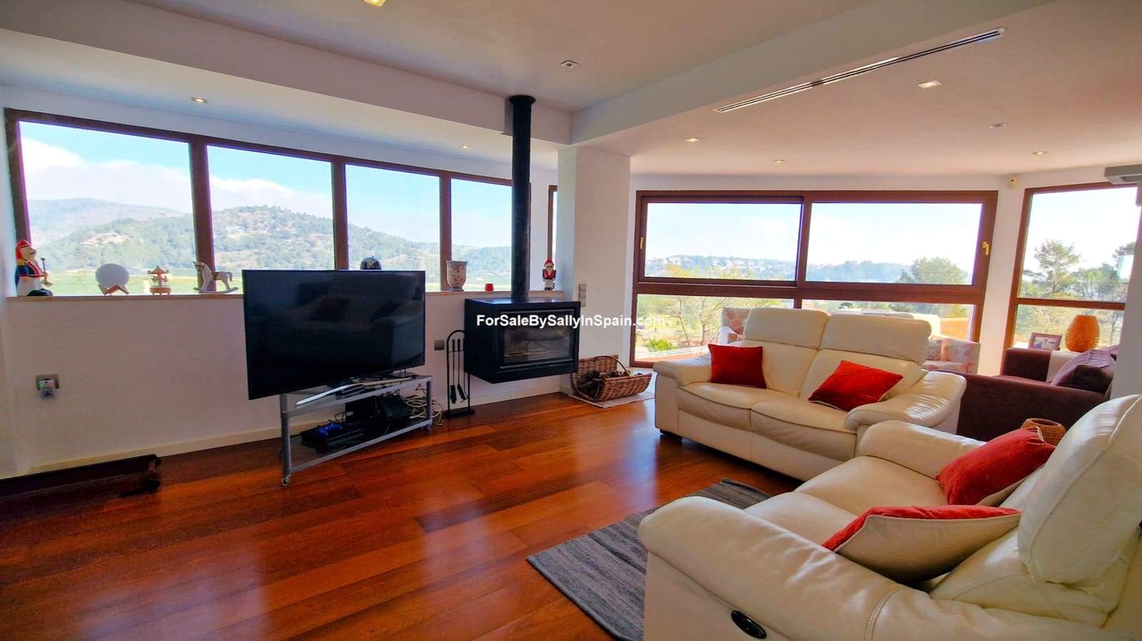 3 quarto Moradia para venda em Gandia com piscina garagem - 699 000 € (Ref: 9656611)