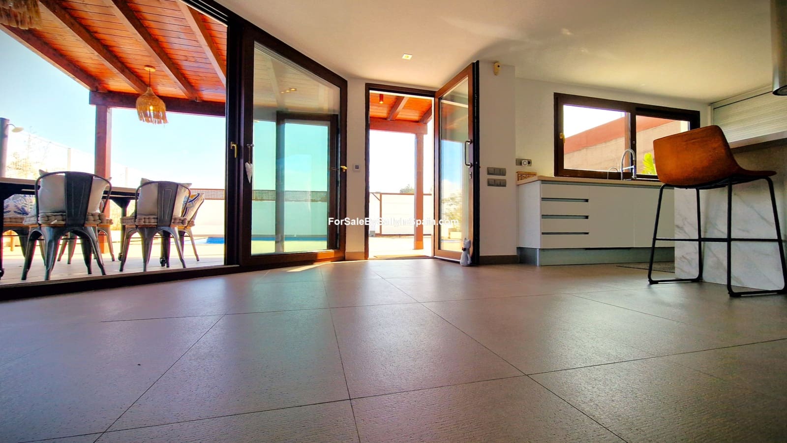 3 quarto Moradia para venda em Gandia com piscina garagem - 699 000 € (Ref: 9656611)