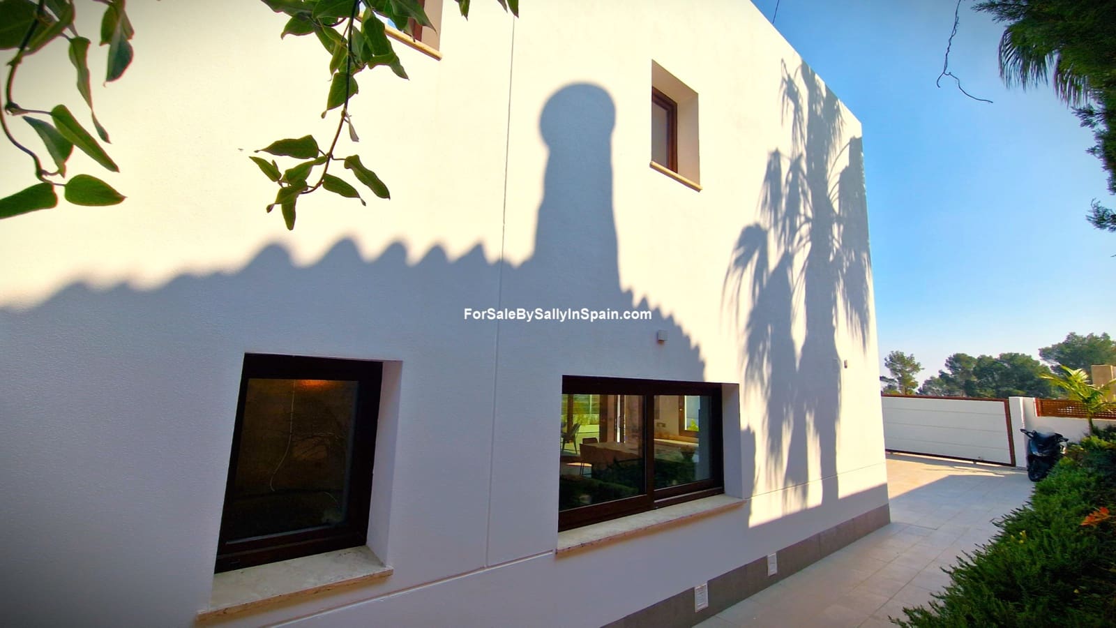 3 quarto Moradia para venda em Gandia com piscina garagem - 699 000 € (Ref: 9656611)