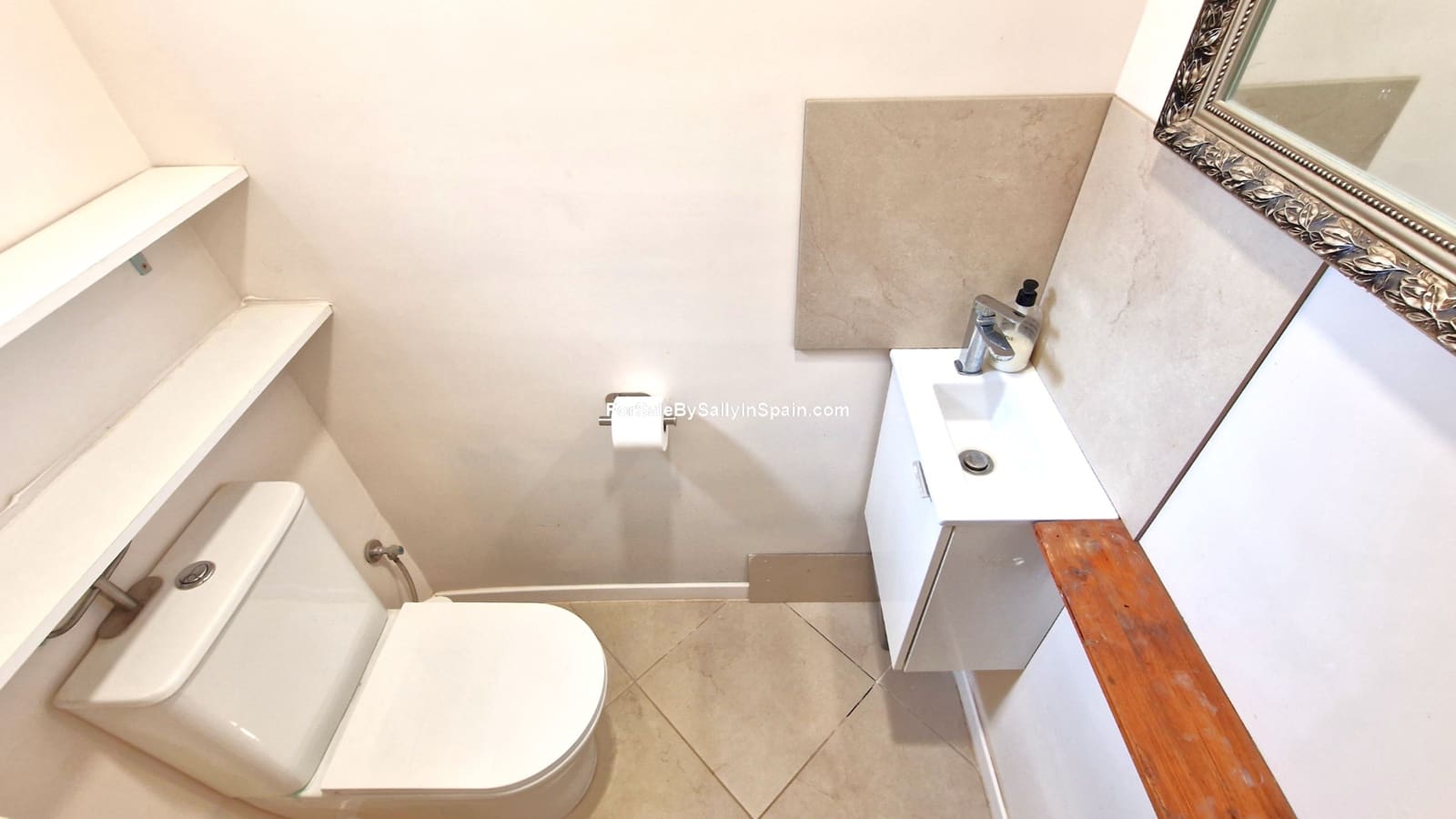 Chalet de 5 habitaciones en Gandia en venta con piscina garaje - 450.000 € (Ref: 9730580)