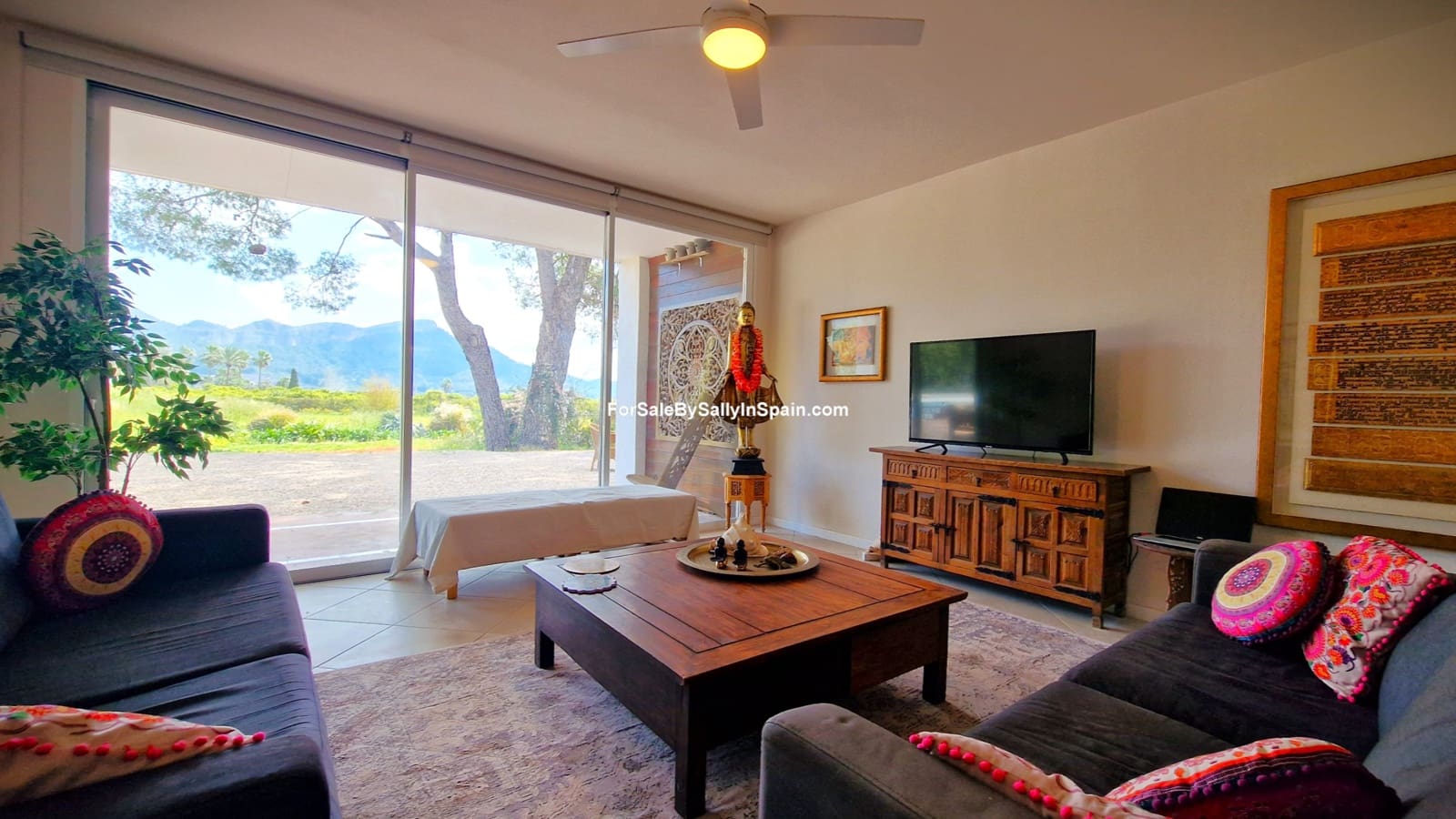 Chalet de 5 habitaciones en Gandia en venta con piscina garaje - 450.000 € (Ref: 9730580)