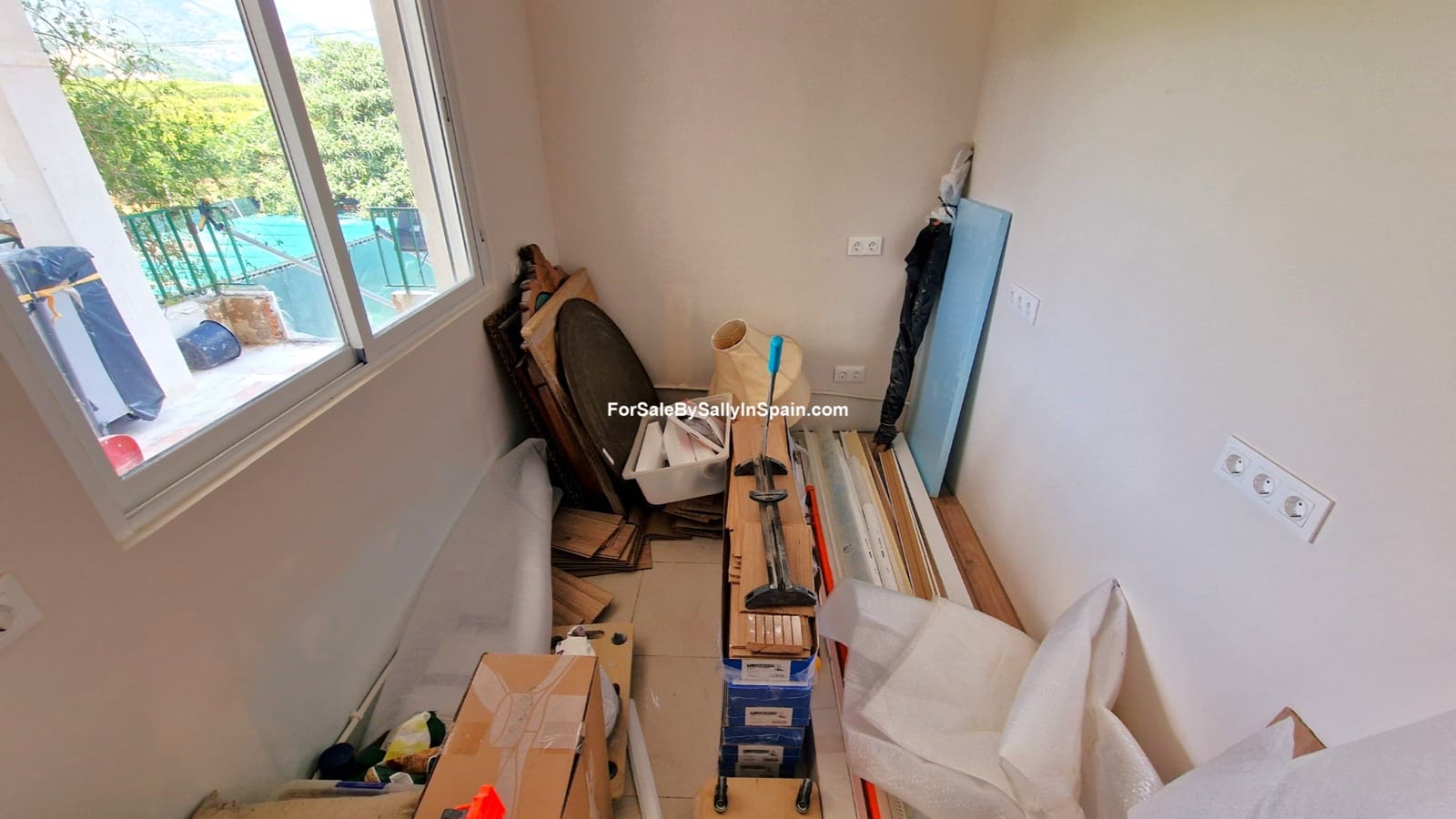 Chalet de 5 habitaciones en Gandia en venta con piscina garaje - 450.000 € (Ref: 9730580)