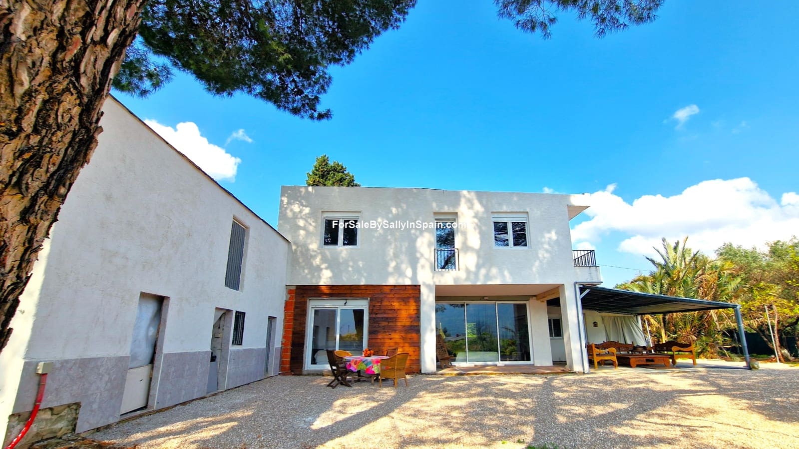 Chalet de 5 habitaciones en Gandia en venta con piscina garaje - 450.000 € (Ref: 9730580)