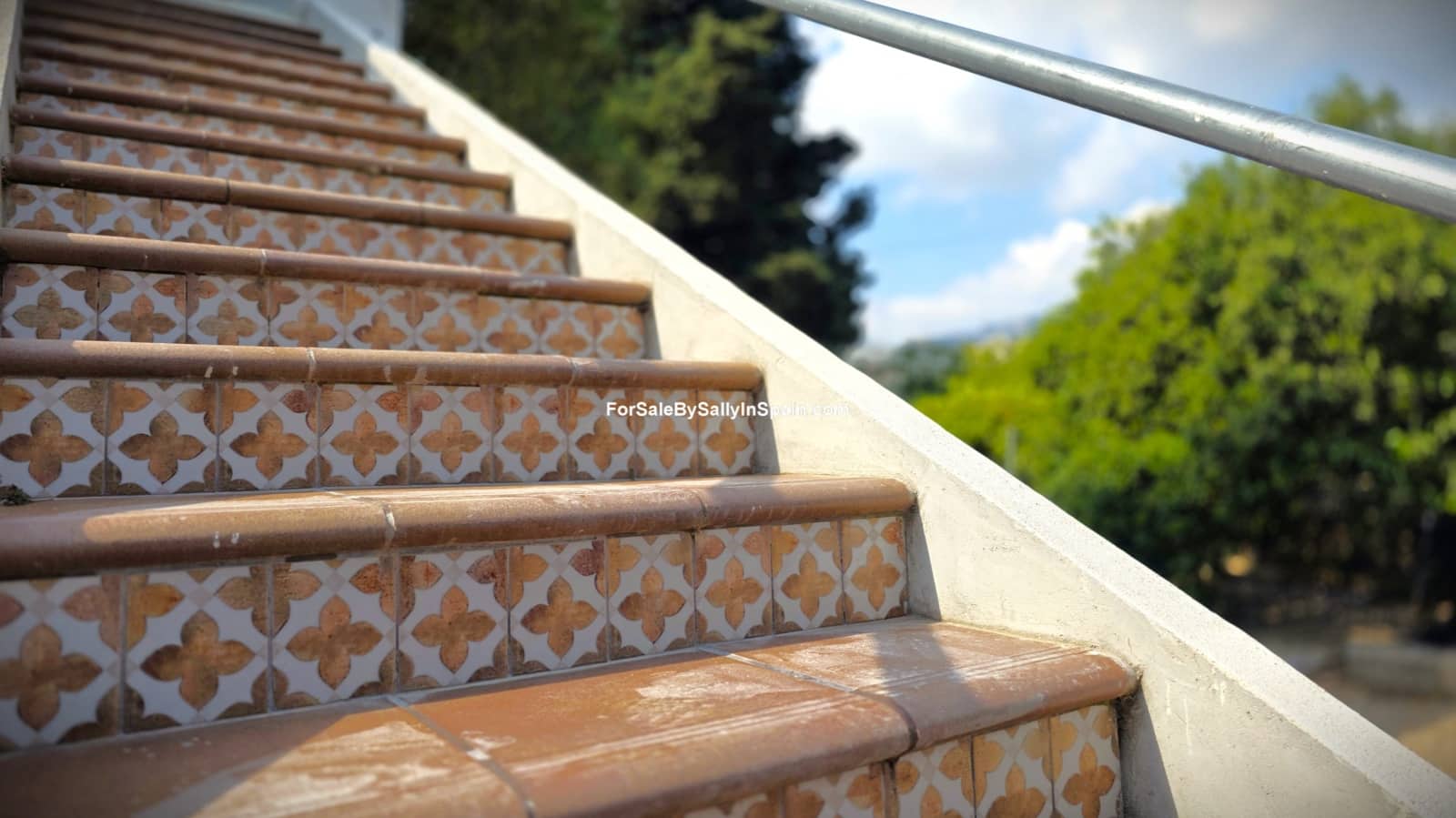 Chalet de 5 habitaciones en Gandia en venta con piscina garaje - 450.000 € (Ref: 9730580)