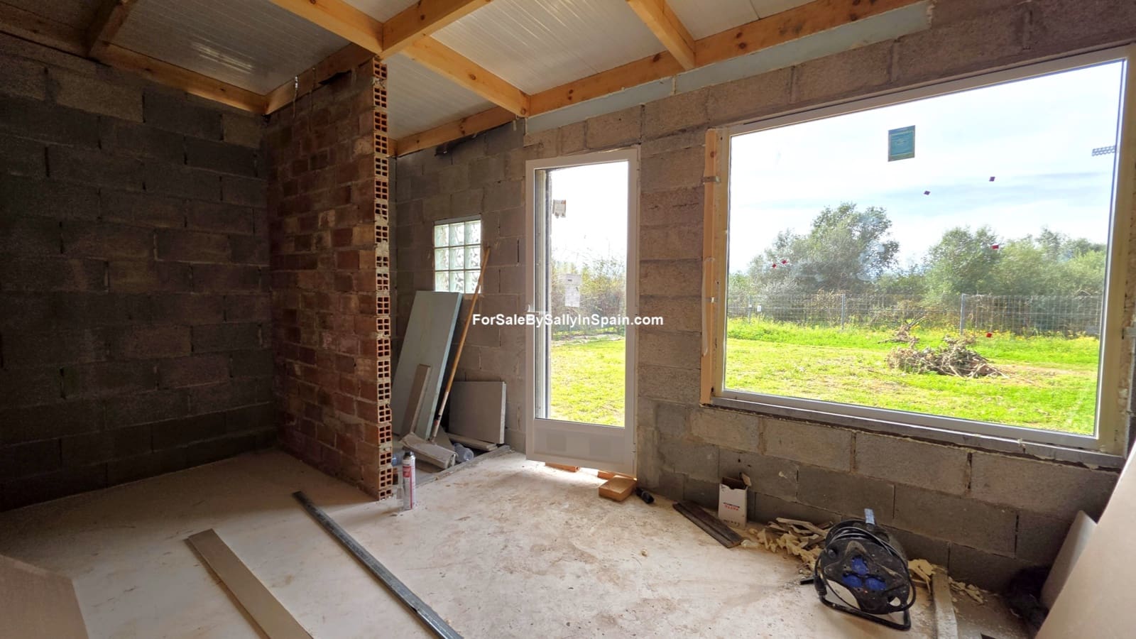 Chalet de 5 habitaciones en Gandia en venta con piscina garaje - 450.000 € (Ref: 9730580)