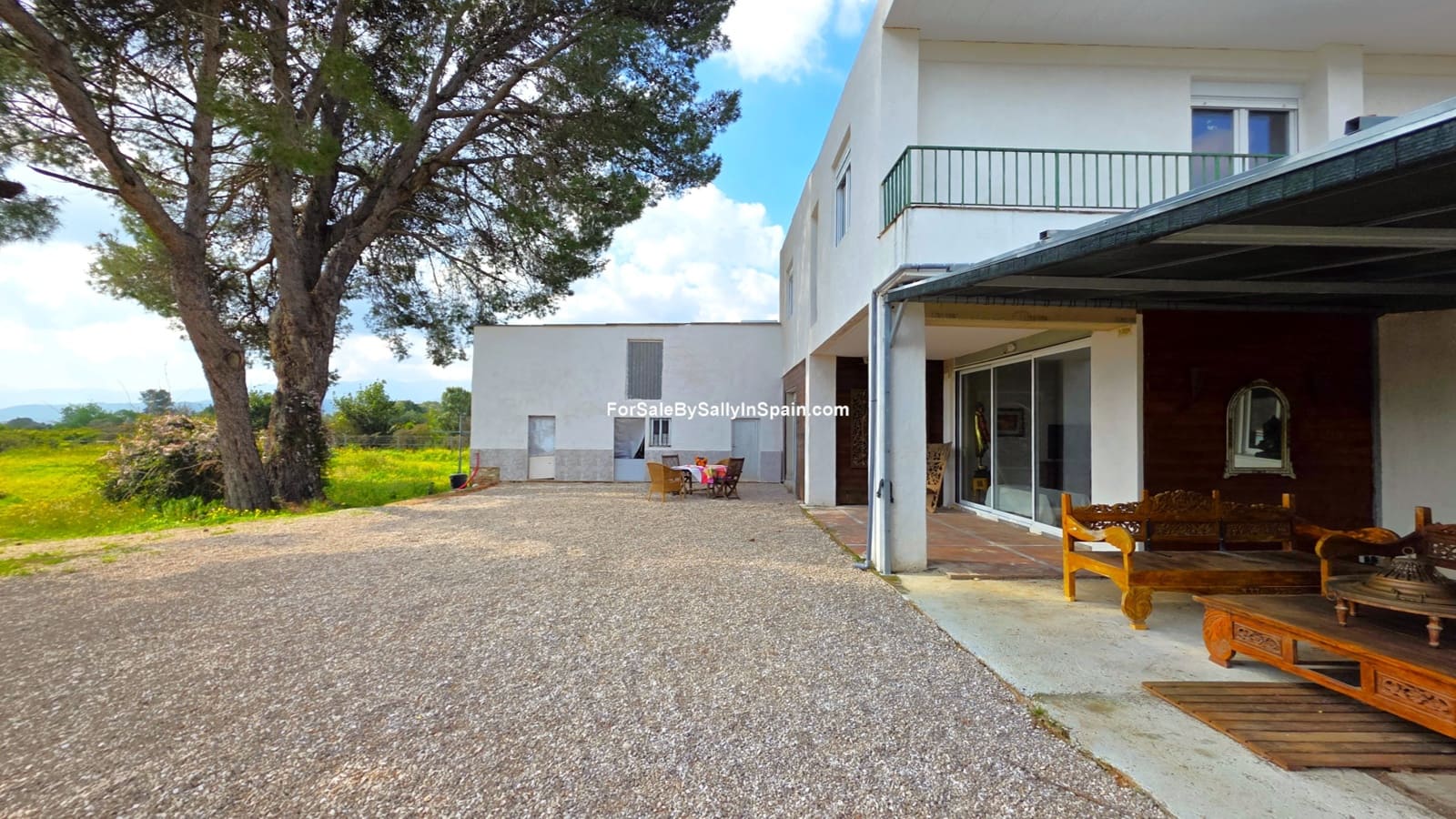 Chalet de 5 habitaciones en Gandia en venta con piscina garaje - 450.000 € (Ref: 9730580)