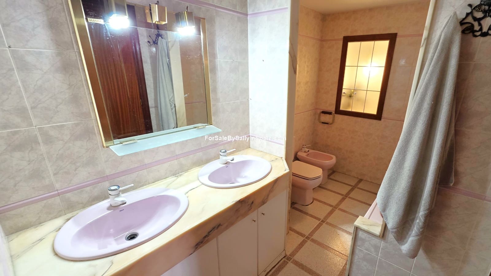 3 bedroom Apartment for sale in Gandia - € 189,000 (Ref: 9730606)