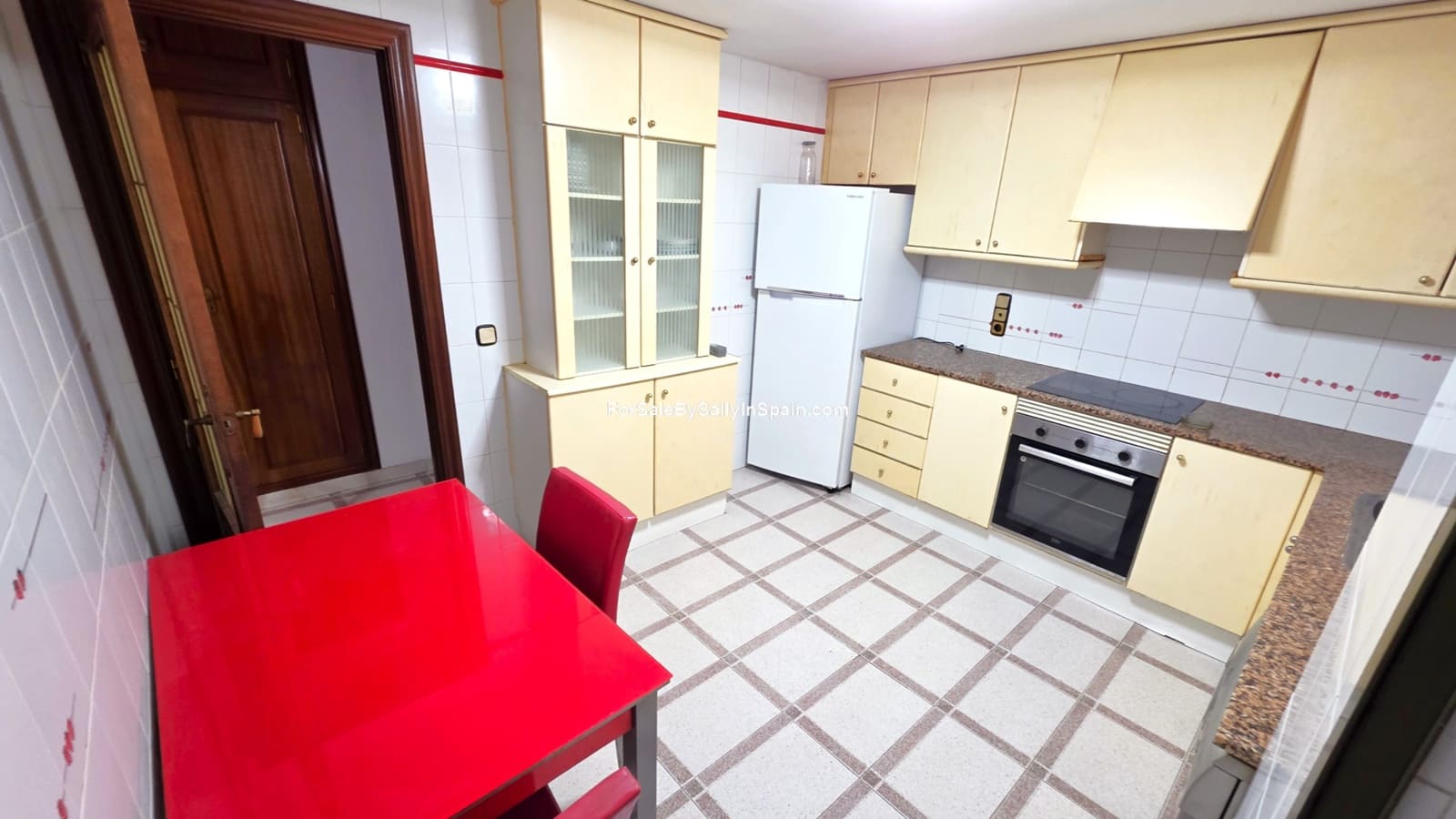 3 bedroom Apartment for sale in Gandia - € 189,000 (Ref: 9730606)