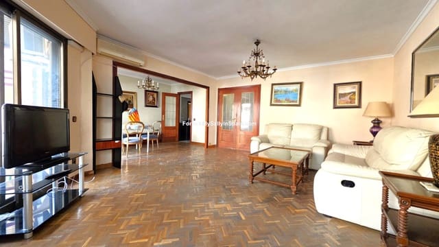 3 bedroom Apartment for sale in Gandia - € 189,000 (Ref: 9730606)