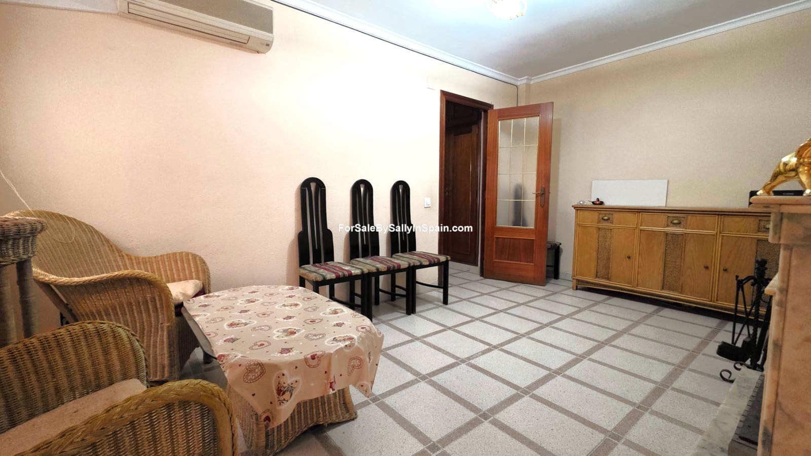 3 bedroom Apartment for sale in Gandia - € 189,000 (Ref: 9730606)