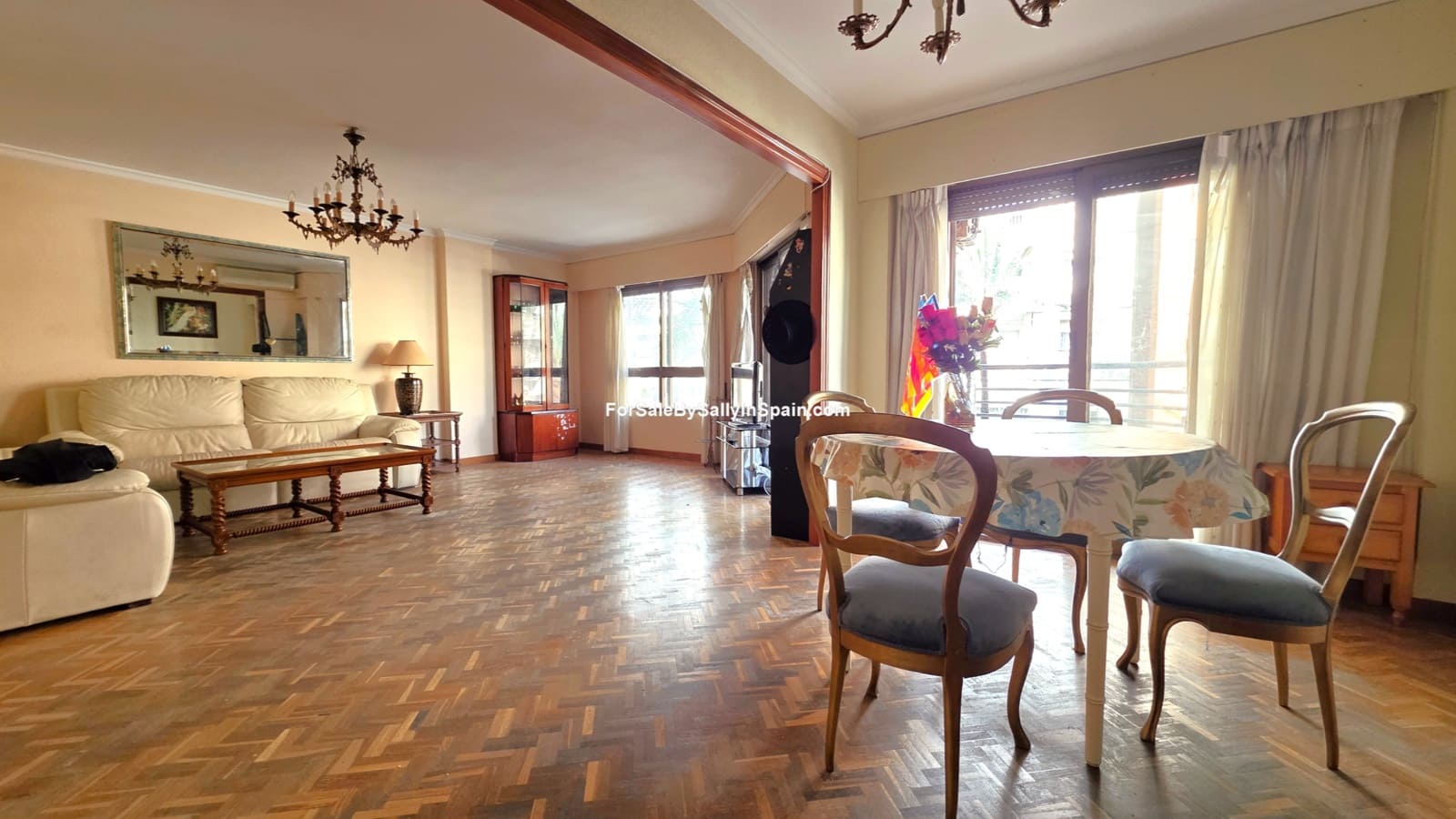 3 bedroom Apartment for sale in Gandia - € 189,000 (Ref: 9730606)