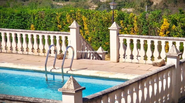 3 chambre Villa/Maison à vendre à Benigánim avec piscine garage - 189 000 € (Ref: 9733826)